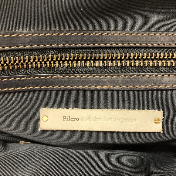 Anthropologie Pilcro and the Letter Press leather bag. Great condition - Picture 7 of 7